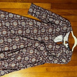 Small Red toned mid arm, mid length dress